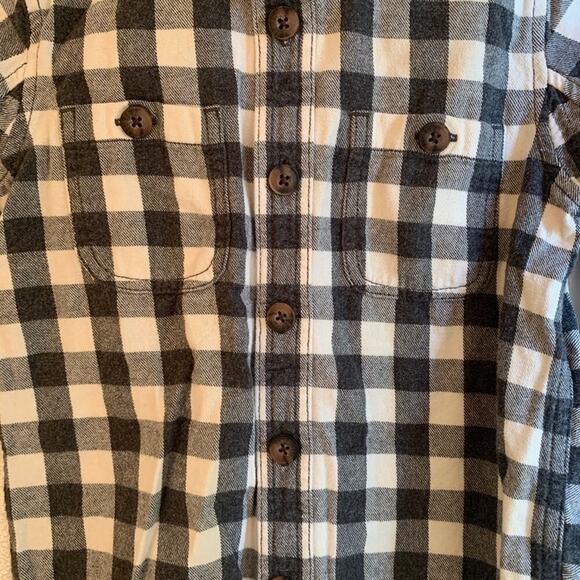 DULUTH TRADING COMPANY Boys Grey/White Checked Flannel - Size: 5 - Picture 3 of 7